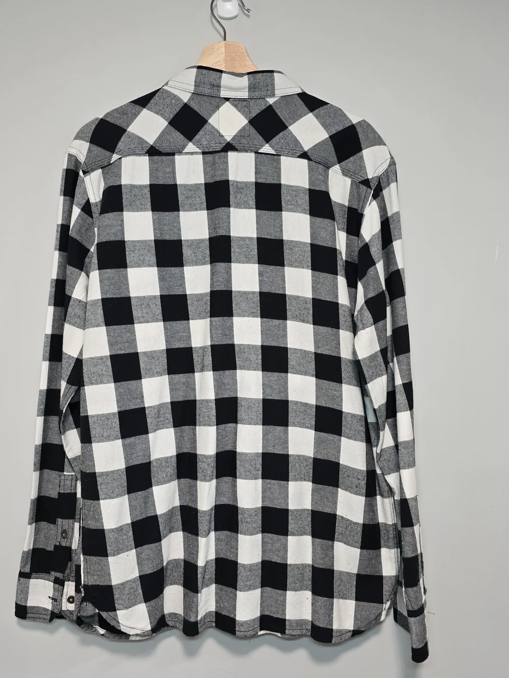 Levi's Black & White Plaid Button-Front Shirt
